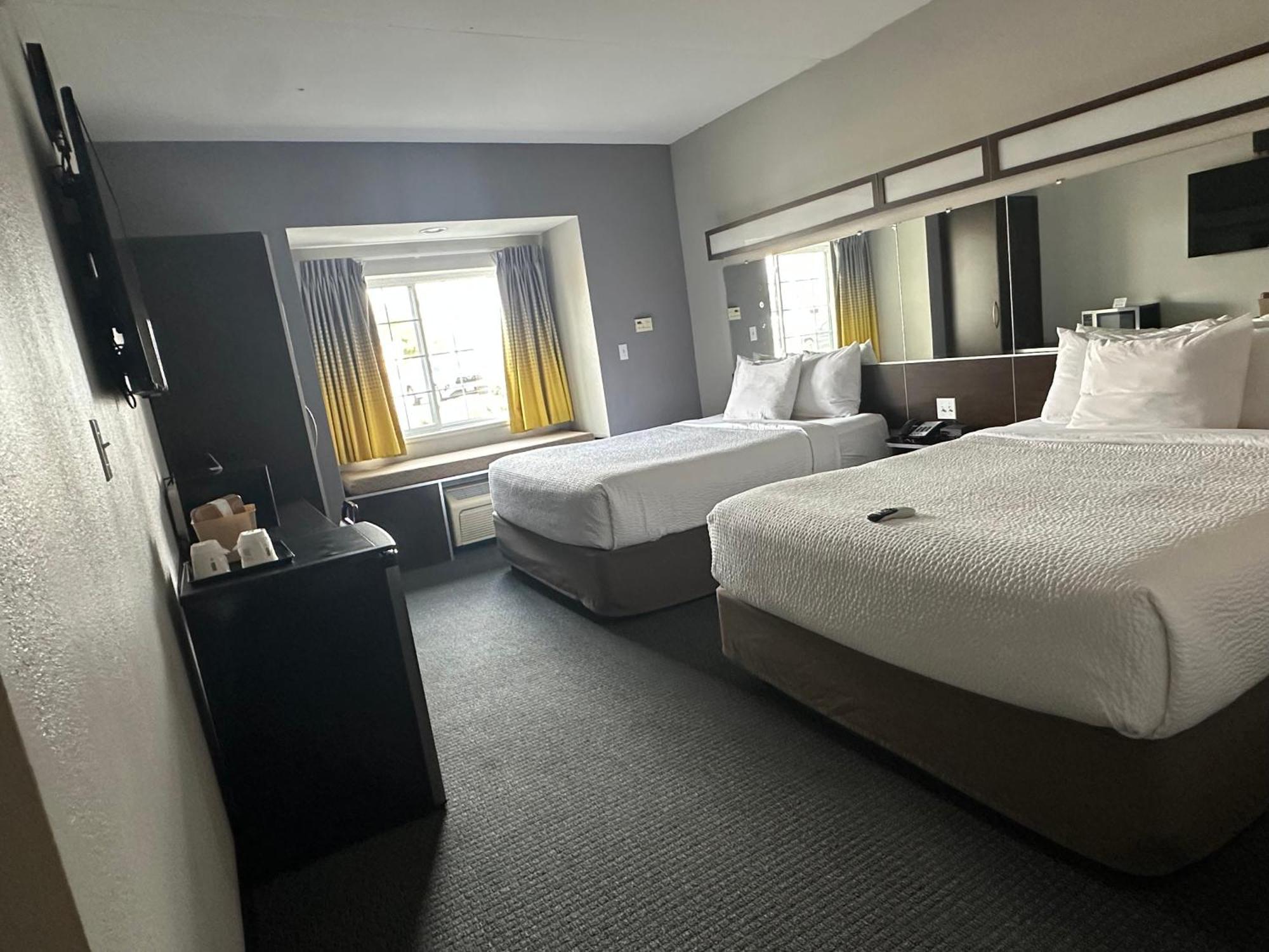 Microtel Inn & Suites By Wyndham Quincy Downtown - River Area Ngoại thất bức ảnh