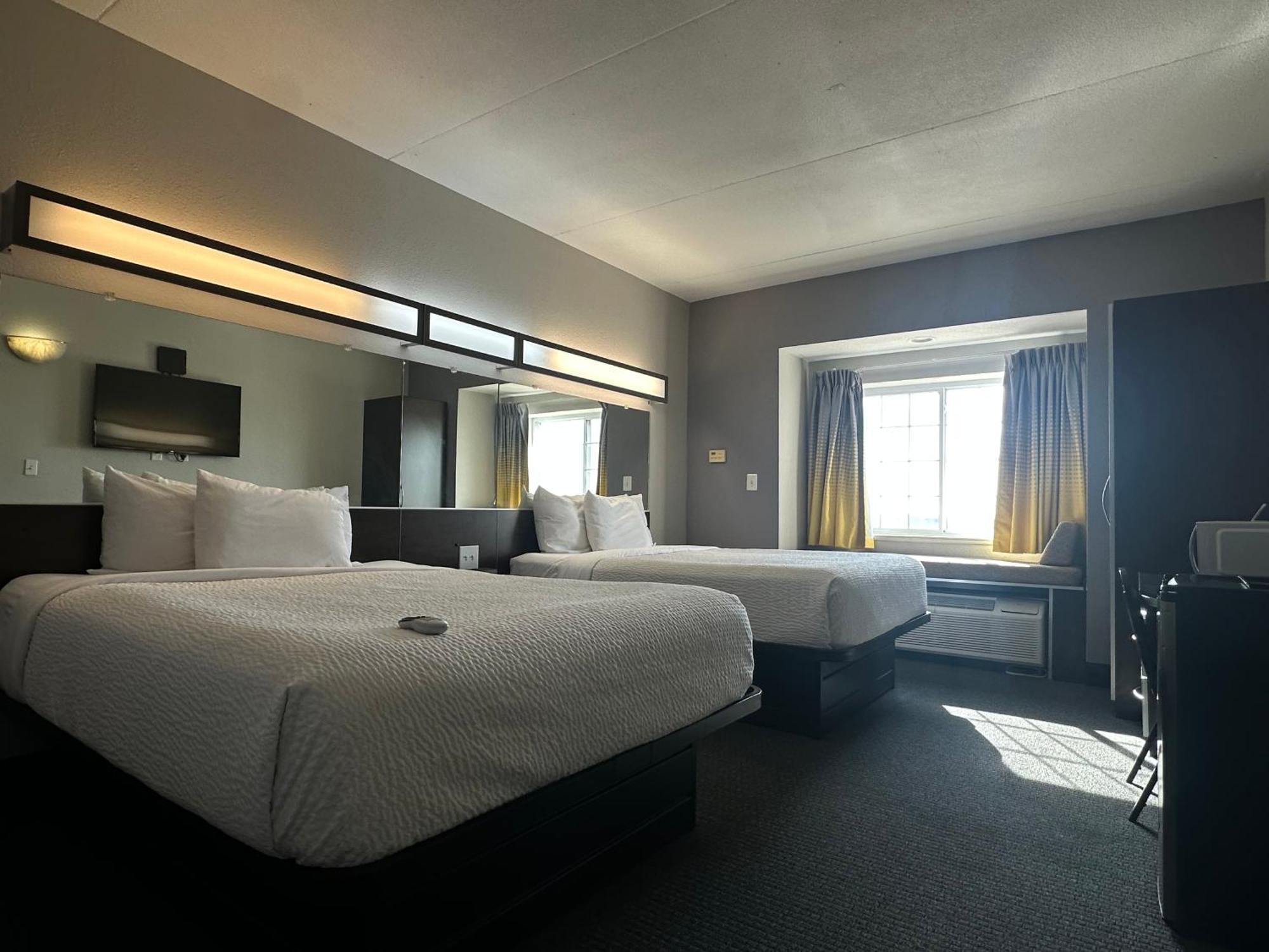 Microtel Inn & Suites By Wyndham Quincy Downtown - River Area Ngoại thất bức ảnh